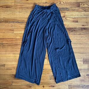 Urban Outfitter's Women's Gray Wide Leg Palazzo Pants Side Slit Small